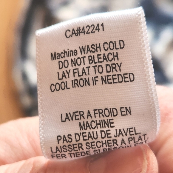 EUC Young Fabulous & Broke Tie-Dye Sweatshirt, Size M - Picture 7 of 7